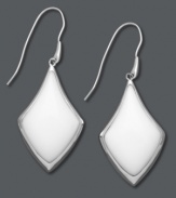 Smooth and stylish. This sleek pair of white agate earrings (21 mm x 34 mm) make a clean statement in a sterling silver setting. Approximate drop: 2-1/10 inches.