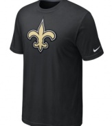 Go big! Display your love for the New Orleans Saints loud and proud in this oversized-logo t-shirt from Nike.