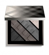 Designed for effortless application, this Burberry Beauty Complete Eye Palette contains an illuminating base, two blendable shades to add structure, and a liner to define and enrich. The lightweight, natural formula allows you to create a custom smokey finish, while the spectrum of textures blended with silicones provide smooth glide and easy application. Micronised satin smooth pigments provide long-lasting vibrant colour and colour-true finish.