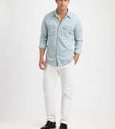 Nothing's more comfortable or classic than this relaxed shirt in soft washed cotton denim.Point collarButton frontTwo button-flap chest pocketsLong sleevesShirttail hemCottonMachine wash Imported