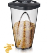 Breakfast at its best. The VacuVin cereal storage container uses vacuum technology to prevent exposure to air, keeping your favorite morning eats fresh, crunchy and ready to enjoy. A special tinted design keeps out harmful light that would otherwise accelerate spoiling. Limited warranty.