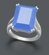 Spruce up your spring wardrobe with this chic cocktail ring. A rectangular-cut agate stone (16 mm x 12 mm) sits prominently in a sterling silver setting accented by sparkling diamonds. Size 7.