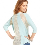 With a back of sheer lace insets, Eyeshadow's three-quarter sleeve top serves up casual style with feminine flair.