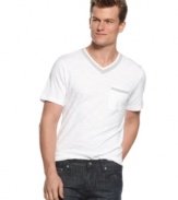 Get an upgrade on your basics with this contrast-trimmed v-neck t-shirt from Alfani Red.