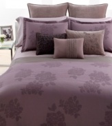 Finish the look of your Bouquet bed with the coordinating bedskirt from Vera Wang, featuring a distinctive matelasse stripe.