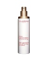 Clarins pioneers a new frontier of skin science with a supercharged serum that defies dark spots, dullness and wrinkles in just two weeks. This triple-action complex of Hexylresorcinol, a tripeptide and pioneer plant extracts helps correct the appearance of dark spots, while visibly lifting, firming and restoring the deep luminosity of young-looking skin. Now available in a larger size.