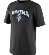 Showcase your team spirit in this NCAA North Carolina Tar Heels tee by Nike.