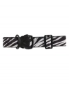 Leave your mark on your luggage and add a serious stripe of style with a versatile wrap-around strap that keeps your bag closed and identifies it in a sea of bags at a busy terminal.