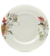 With a floral pattern that's truly fresh, Marcela's Floral Henna dinner plate for Prima Design has an exotic quality about it with vibrant colors blooming in simple white porcelain.