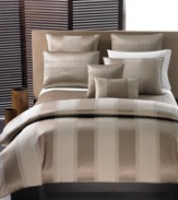 A modern stitch pattern makes the Wide Stripe Bronze quilted coverlet from Hotel Collection thoroughly intriguing. Rooted in simplicity, yet exquisitely detailed, this coverlet is a sophisticated addition to the Wide Stripe Bronze bedding ensemble. Features quilting on both sides.