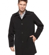 Solid style and class go hand-in-hand when you're wearing this lightweight trench coat from Nautica.