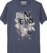 Mix up your look with this crisp t-shirt from DKNY. Pair it with a comfortable pair of jeans for a casual weekend look.