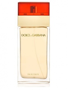 A sophisticated and classic warm floral fragrance with top notes of tangerine, orange flower, red carnation and vanilla. 