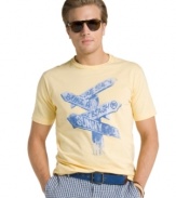 Listen to the signs. This graphic t-shirt from Izod will give you a throw-back look with right-now style.