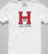 With timeless collegiate style this t-shirt from Tommy Hilfiger adds some prep to your casual step.