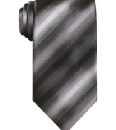 Simplify your morning. This striped tie from John Ashford is an easy style you can wear with anything.