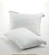 Sumptuous softness without the sneezes. Ideal for allergy sufferers, the Calvin Klein Down Alternative pillow boasts advanced Trillium(tm) down-alternative fill for down-like loft, as well as a 260-thread count cotton cover for luxurious comfort. Also features the Calvin Klein exclusive variegated dobby stripe sateen and Calvin Klein linen label. Zipper closure.