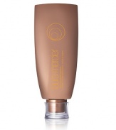 Laura Mercier Body Bronzing Makeup instantly reveals healthy, radiant, bronzed skin without long-term commitment. The satiny smooth formula with light reflective particles helps disguise imperfections while adding a subtle all-over sheen. Lightly scented with the Almond Coconut Milk, Body Bronzing Makeup is streak-free, transfer resistant and easily washes off when ready. Available for a limited time only. 5 oz. 