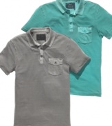 Stay classic. Some things never go out of style, and neither will you with this polo shirt from Guess.