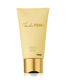 Fan di FENDI is a pure object of desire. A glamorous piece of sensual gold. The Eau de Parfume is an exciting fragrance, a sexy scent for the skin: radiant, sensual, and addictive. Top Notes: Pear blackburrant accord, Tangerine, Pink peppercornHeart Notes: Damascena rose, Yellow jasmineBase Notes: Soft leather accord, Patchouli