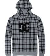 Pump up the volume on your casual look with the plaid power of this hoodie from DC Shoes.