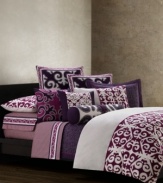 Inspired by Suzani textiles, the Sumatra duvet cover features textured white cotton over a bold magenta ground. This antique design in its vivid color palette offers exceptional style for modern and traditional bedrooms alike.