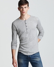 The perfect casual cool henley, rendered in super-fine cotton, pairs well with jeans and shorts for an easy, wear-it-anytime look.