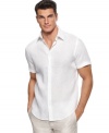 Be your own style captain with this classic linen shirt from Perry Ellis. Ideal for warm weather.