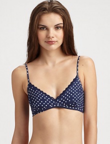 Classic triangle shape with attractive polka dot pattern and sweet lace trim, provides comfort and lift without a restrictive underwire.Adjustable shoulder straps V-neck with lace trim Lined cups Back double hook-and-eye closure 95% cotton/5% elastane Hand wash Made in Italy