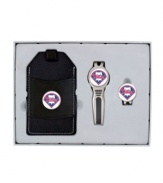 The best of two sports. This golf gift set includes a divot repair tool, a cap clip and a golf bag tag -- all featuring your favorite MLB or NFL team logo!