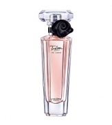 Discover Lancôme's newest fragrance sensation that captures the spirit of the first moment of love. Nectarine accord and bergamot enchant with a radiant burst of youth. Turkish rose essence and jasmine reveal your feminine side. Cedarwood and musk creates a warm, modern effect. 1 oz 