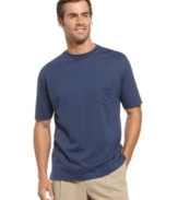 Day after day, you put in your time at the office, so isn't it time for a break? Kick back and relax with this comfortable, casual pocket tee from Tommy Bahama.