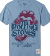 Let it out, scream, and shout with this vintage Rolling Stones short sleeve t-shirt.