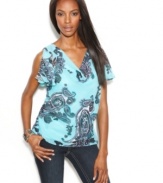 Paisley print updates a softly-draped silhouette from INC. Perfect for pairing with jeans and capris!