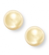 Simple polish. Classic ball stud earrings (8 mm) update any look. Crafted in 24k gold over sterling silver, by Giani Bernini. Approximate diameter: 1/3 inch.