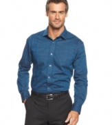 The power of plaid. You'll stay confident and comfortable all day in this shirt from Alfani Black. (Clearance)