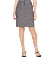 Elegant button details lend this AGB skirt a refined feel! Wear it with or without the coordinating suit jacket.