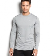 This base layer shirt from Under Armour® will keep your body warm and dry with its advanced moisture wicking design and Evo Coldgear® technology.