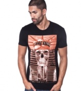 Need some fierce style this season? Add this t-shirt from Marc Ecko Cut & Sew under your hoodie.