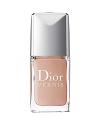 Never before has the color of Dior Vernis displayed such lacquered and vibrant shine! A cocktail of Shine and Sparkle Amplifying active ingredients directs pigments and pearly particles to enhance light reflection tenfold. Once again, the array of enchanting shades created by Tyen reflect the spirit of Dior fashion shows.Application is even easier with the brush. Dior Vernis also features a newchip-resistant formula that protects and embellishes the nails, day after day.