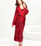 Bright and colorful style. Wrap yourself in One World's Embraceable You long robe and let the comfort take over.