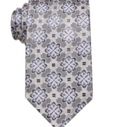 One to grow on. This floral-patterned tie from Countess Mara immediately brings your work wardrobe to life.