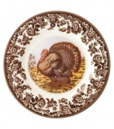 Bring the classic style of the English countryside to your table with the Woodland Collection. This traditionally patterned salad plate features a turkey framed by Spode's distinctive British Flowers border, which dates back to 1828.