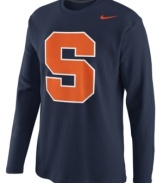 Keep the momentum moving forward with a show of support for your favorite team in this Syracuse Orange NCAA thermal shirt.