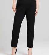 A minimalist take on a wardrobe essential: these DKNYC skinny pants are streamlined with a high waist.