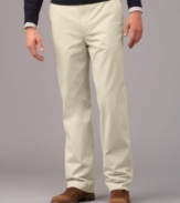 This classic flat front chino offers the timeless sophistication and style that you're looking for.