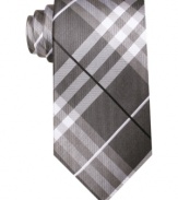 Perfectly plaid. Add a touch of Ivy-League prep to your wardrobe with this plaid skinny tie from Perry Ellis.