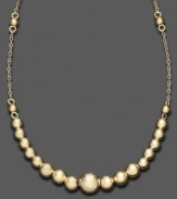 A versatile necklace that accents all kinds of styles, in 14k gold. Approximate length: 18 inches + 2-1/2-inch extender. Approximate drop: 1-1/2 inches.