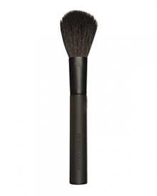 Made with natural hair, the Blush Brush features curved bristles that shape cheekbones to perfection. Designed to leave just the right amount of color on cheeks for a natural, gorgeous result. Silky bristles pamper the skin with softness.