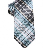 Plaid gets a little more rad. With an exploded pattern, this Penguin tie rocks out your dress wardrobe.